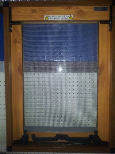 Plasa rulou vertical pozitia inchis